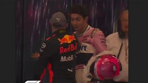 Ambiente aqueceu entre Verstappen e Ocon: empurrões e muita tensão nas boxes