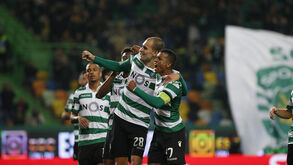 Sporting vence e sobe ao segundo lugar