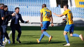Estoril-P. Ferreira, 1-0: Aylton assinou vitória que dá subida ao 3.º lugar
