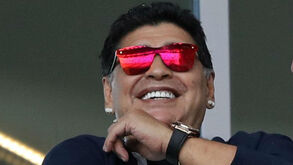 Maradona: «Quando viu que Ronaldo marcava apenas um golo por jogo, Florentino deixou-o ir»