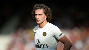 Corrida aos craques de borla: estes 15 estão em final de contrato e Mourinho conhece bem alguns