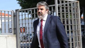 Paulo Gonçalves à chegada ao tribunal: «Acima de tudo sou benfiquista»