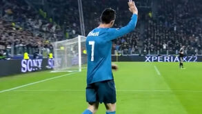 Ainda o memorável golo de bicicleta de Ronaldo: o gesto de Buffon que passou despercebido