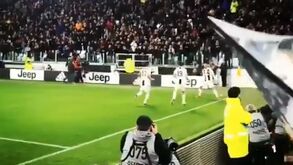 Adeptos da Juventus aprenderam depressa: este 'siii' ao golo de Ronaldo é impressionante