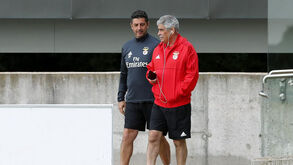 Rui Vitória cara a cara com Vieira no Seixal