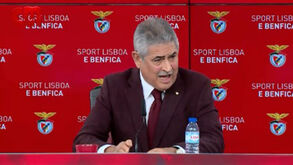 Vieira deixa recado ao plantel do Benfica: «Não é para jogar lento, lento, lento»