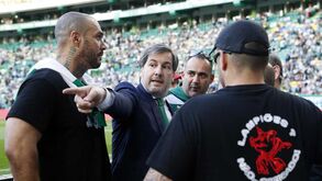 Bruno de Carvalho: «Tinha de acabar a reunião e sobre as tarjas disse 'façam o que quiserem'»