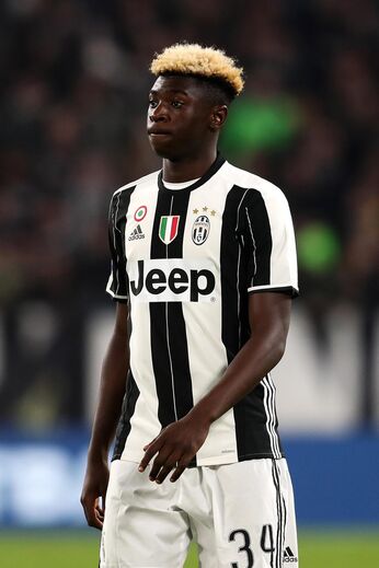 Moise Kean - É uma jovem promessa da Juventus que não chegou a acordo para prolongar o vínculo com os bianconeri porque o pai do jogador não deixou: há anos que o clube prometeu à família um trator e diversos equipamentos agrícolas e não cumpriu!