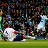 Manchester City vence Bournemouth com Bernardo Silva em destaque  