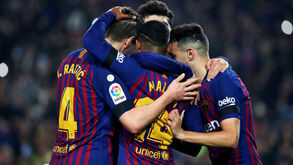 Barcelona goleia e avança na Taça do Rei