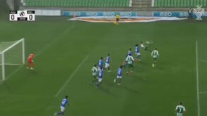 Liga Revelação: jogador do Rio Ave marca golo de bicicleta que vai correr o Mundo