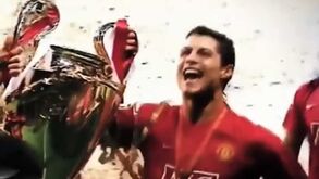 Ronaldo recorda jogo de sonho pelo Manchester United por uma boa causa