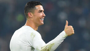 Ronaldo deixa desafio a Messi: «Não sinto falta de nada...»