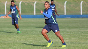 Walter acusa positivo em teste antidoping