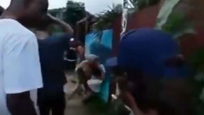 As imagens da agressão de Tanner Hendrickson a Michael Rodrigues