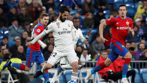 Marcelo já não esconde o enfado com Isco: «Quanto te assobiam, tens de mudar algo»