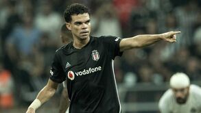 Besiktas oficializa rescisão com Pepe e as verbas que o central ainda vai receber