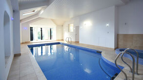 Ronaldo refugiou-se na mansão do Funchal: esta era casa que tinha em Manchester