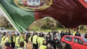 As imagens dos protestos dos coletes amarelos