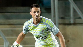 Vlachodimos: «A camisola do Benfica pesa muito»