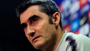 Valverde tem até fevereiro para dizer se quer continuar no Barcelona por mais uma época