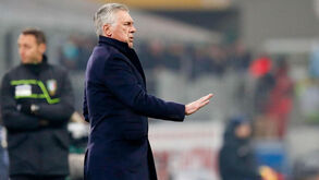 Ancelotti denuncia racismo contra Koulibaly: «Da próxima paramos o jogo»