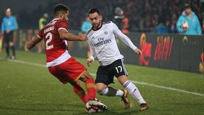 Os jogadores do Benfica um a um: dois oásis no deserto