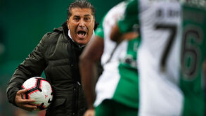 Sporting em outubro: Estoril vence em Alvalade e o chicote fez-se ouvir