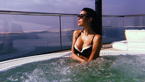 Namorada de Cristiano Ronaldo agradece ano em grande a partir do Dubai