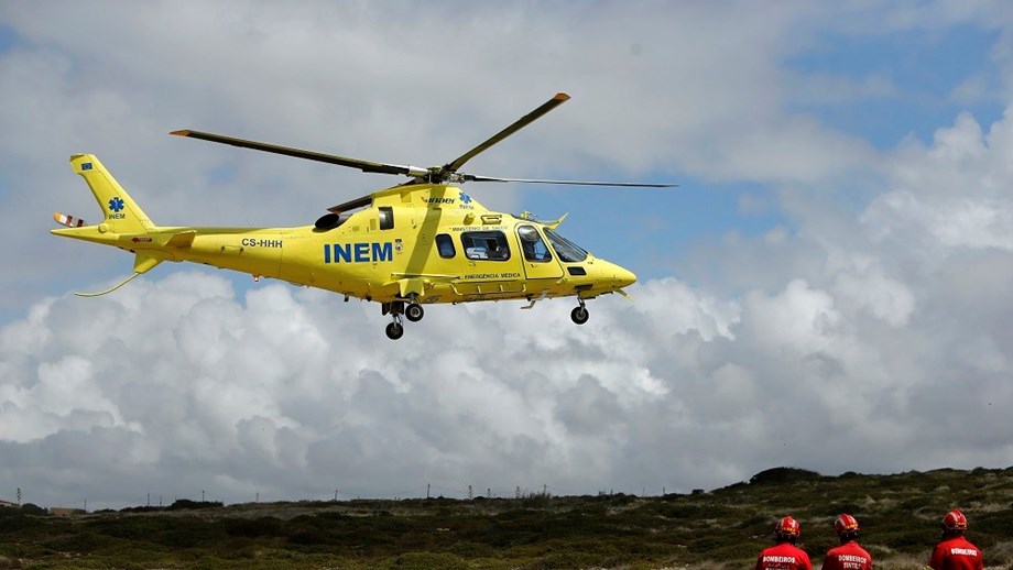 Helicóptero do INEM com quatro pessoas a bordo desaparece em Valongo