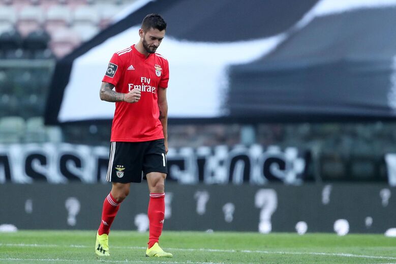 Ferreyra: foi a contratação encarnada mais sonante do último defeso, não convenceu e deve sair já em janeiro por empréstimo