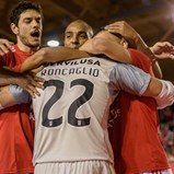Benfica goleia em Coimbra e avança na Taça de Portugal
