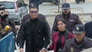 Ronaldo com Georgina à chegada ao tribunal de Madrid