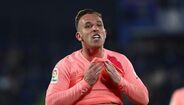 É visto como o novo Xavi: Arthur (22 anos) tem mostrado credenciais para dominar meio-campo blaugrana nos próximos anos