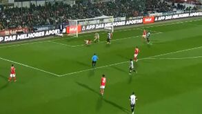 Rúben Dias marcou na própria baliza e colocou o Portimonense na frente