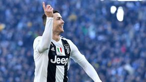 'L'Équipe' junta Cristiano Ronaldo e ex-Benfica no melhor onze de 2018