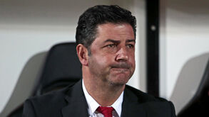 Oficial: Benfica confirma saída de Rui Vitória à CMVM
