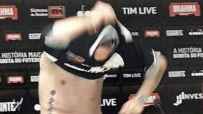 Bruno César mostrou 'barriguinha' na apresentação e Edmundo não perdoou: «Que vergonha»