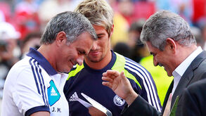 Mourinho foi sondado para o Benfica e recusou