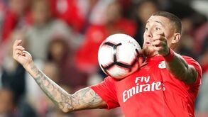 Saídas no Benfica estão paradas