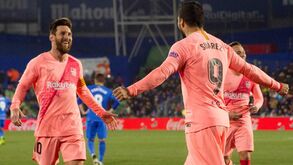 Barcelona procura sucessor de Suárez e jogador do Benfica está nesta lista