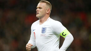 Amiga de Rooney recorda episódio: «Começou a andar para trás e caiu em cima de um vaso» 