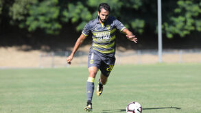 Filipe Brigues rescinde com os flavienses