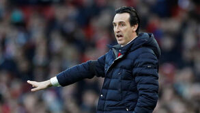 Unai Emery: «Neste mercado só podem chegar jogadores por empréstimo»