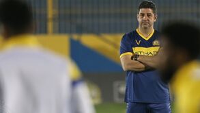 Al-Nassr dá as boas-vindas a Rui Vitória