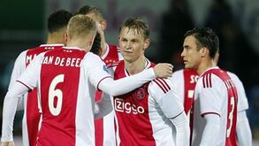 Promessa do Ajax dá o dito pelo não dito e afasta-se do Barcelona