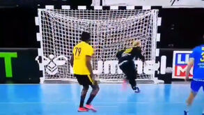 Angola marca golo 'impossível' no Mundial de andebol