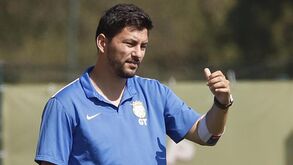 Caso dos treinadores: Alverca pede reunião urgente com Fernando Gomes