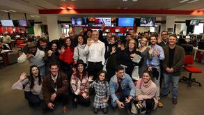 Elenco da novela 'Alguém Perdeu' visita Cofina