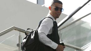 Cristiano Ronaldo quer substituir pena de prisão por multa de 256 euros/dia